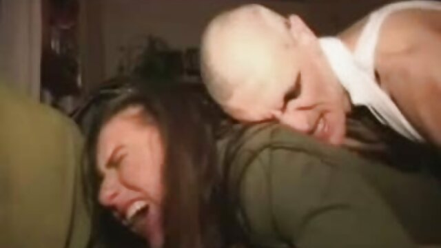 Giocattoli nel culo di video eccitanti gratis un amico