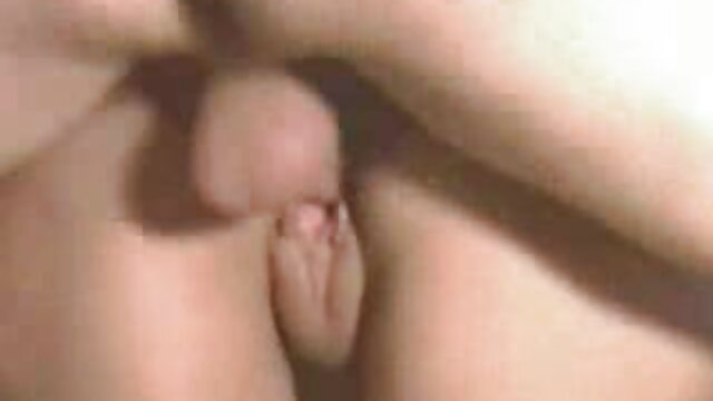 Babe toccare con le porno russo gratis dita