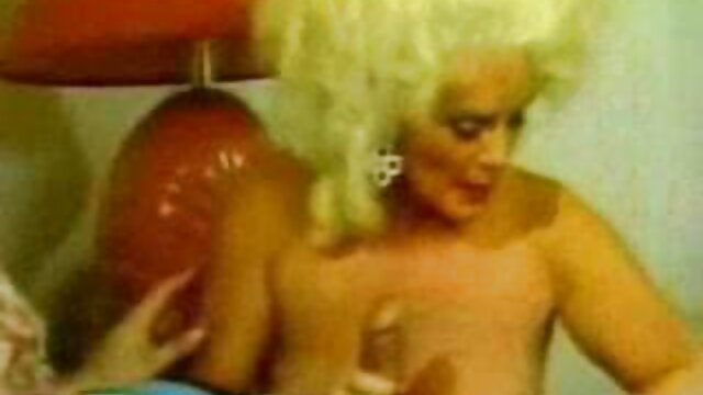 Lei film porno gratis lesbo indugiò proprio sulla strada vicino al magazzino con Lui